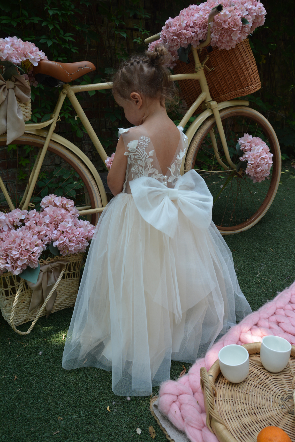 Nude Puffy Dress with floral lace