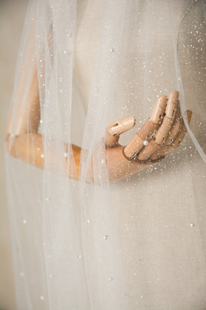 PEARL BRIDE VEIL