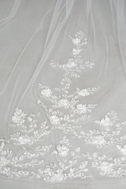 LONG FLORAL VEIL