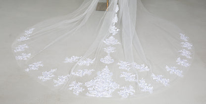 LACE WEDDING VEIL