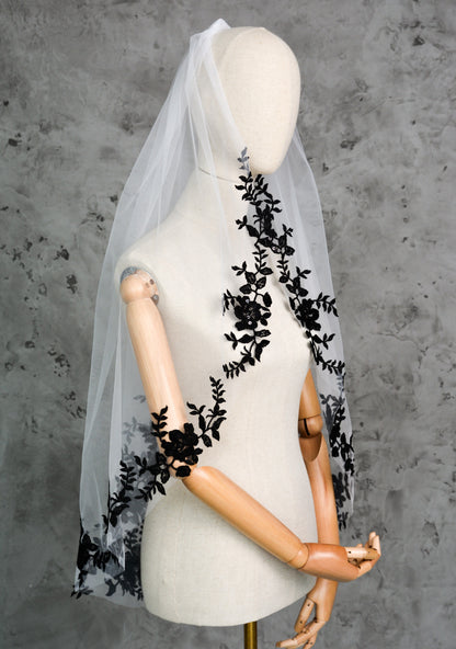 BLACK WEDDING VEIL