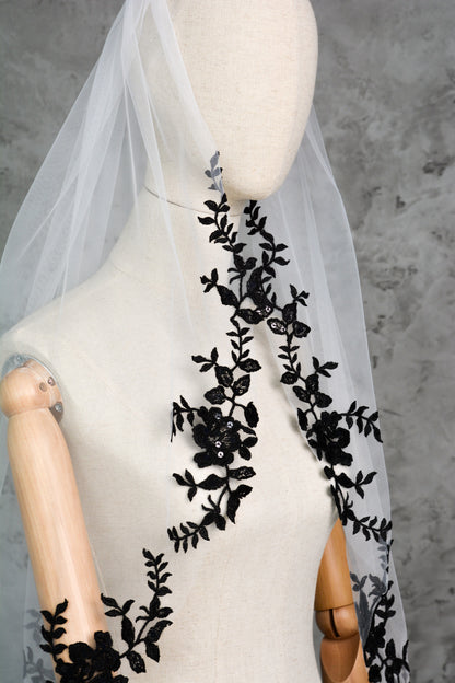 BLACK WEDDING VEIL