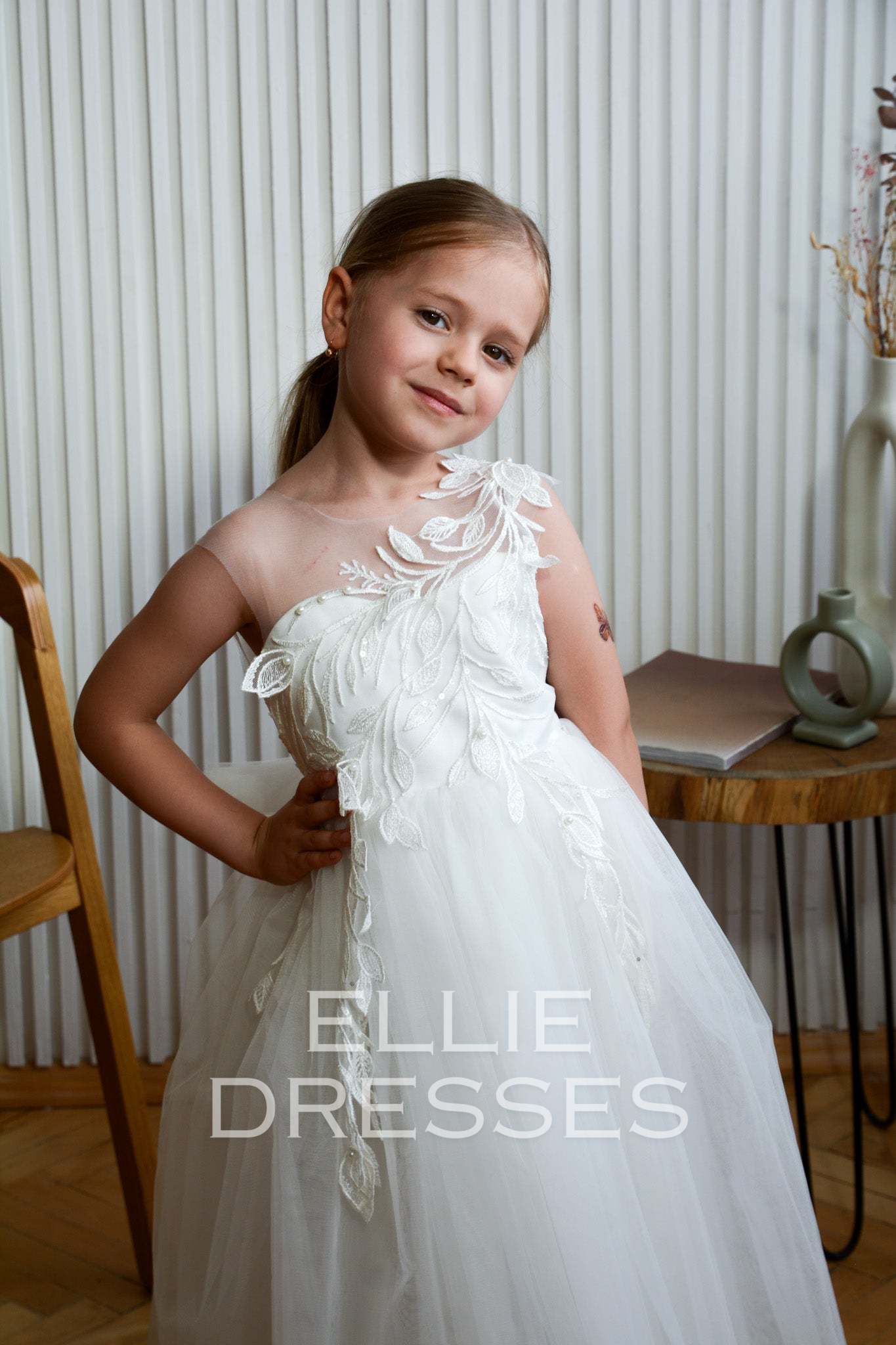 Lace Flower Girl Dress